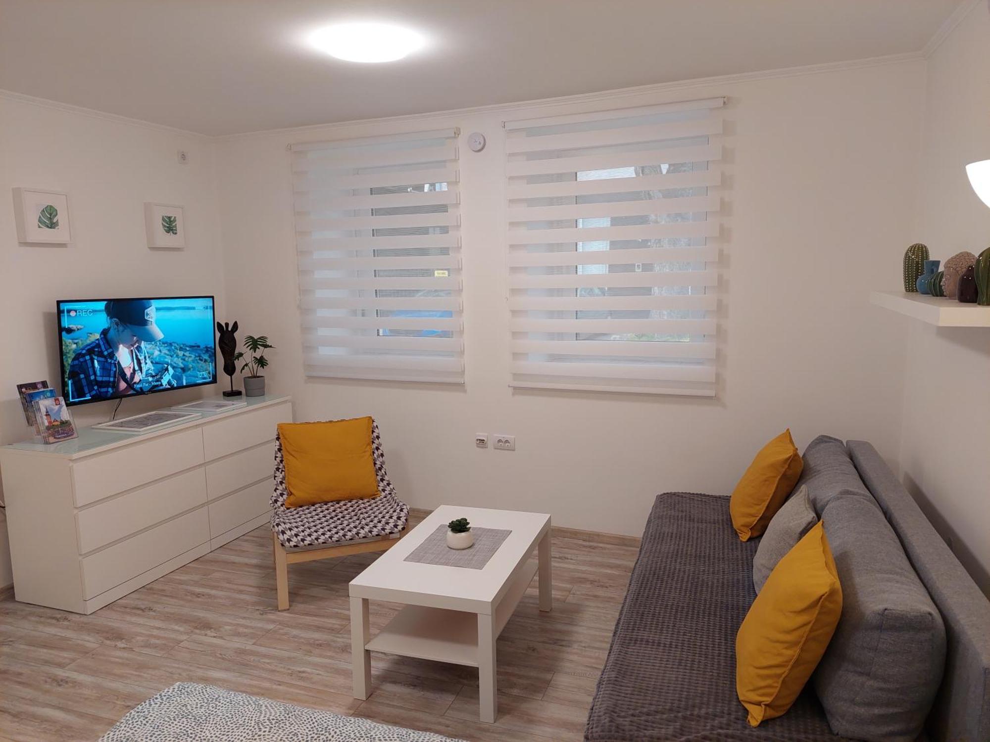 סובוטיקה Street Apartment מראה חיצוני תמונה