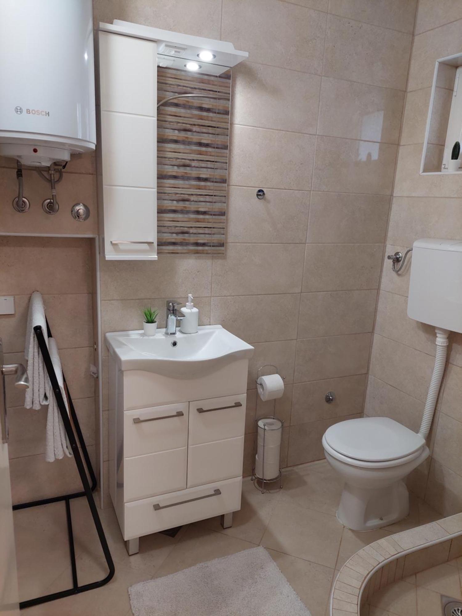 סובוטיקה Street Apartment מראה חיצוני תמונה